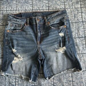 Aeropostale Bermuda size 8